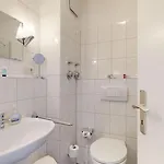 Appartementhaus Binzer Sterne 56 Apartamento *